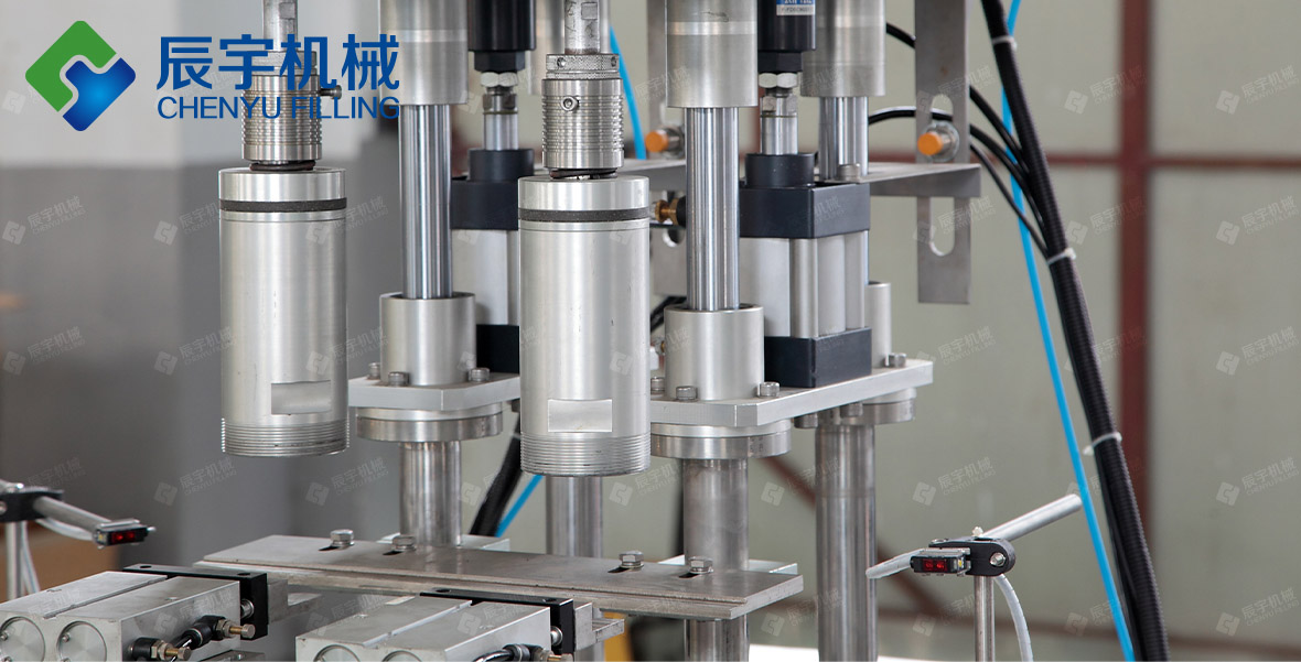 雞尾酒灌（guàn）裝機